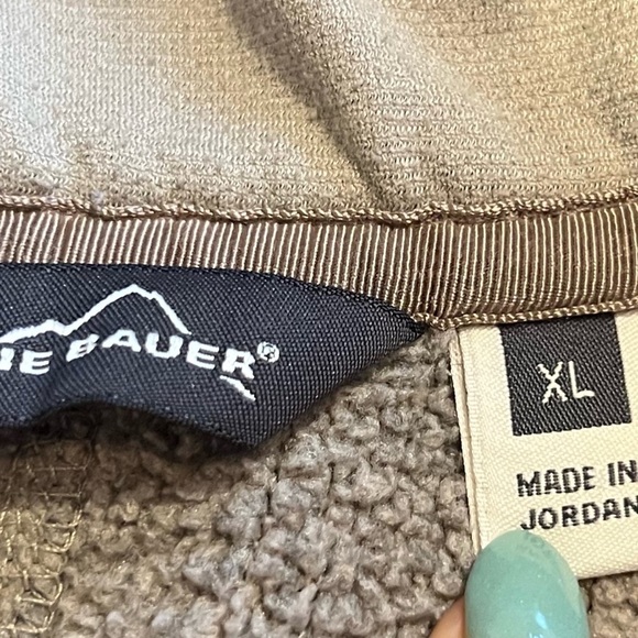 Eddie Bauer beige 1/4 zip fleece lined long sleeve pullover sweatshirt XL - Picture 5 of 9